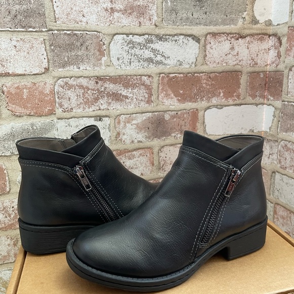 Euro Soft Black Ankle Boots - Picture 5 of 14